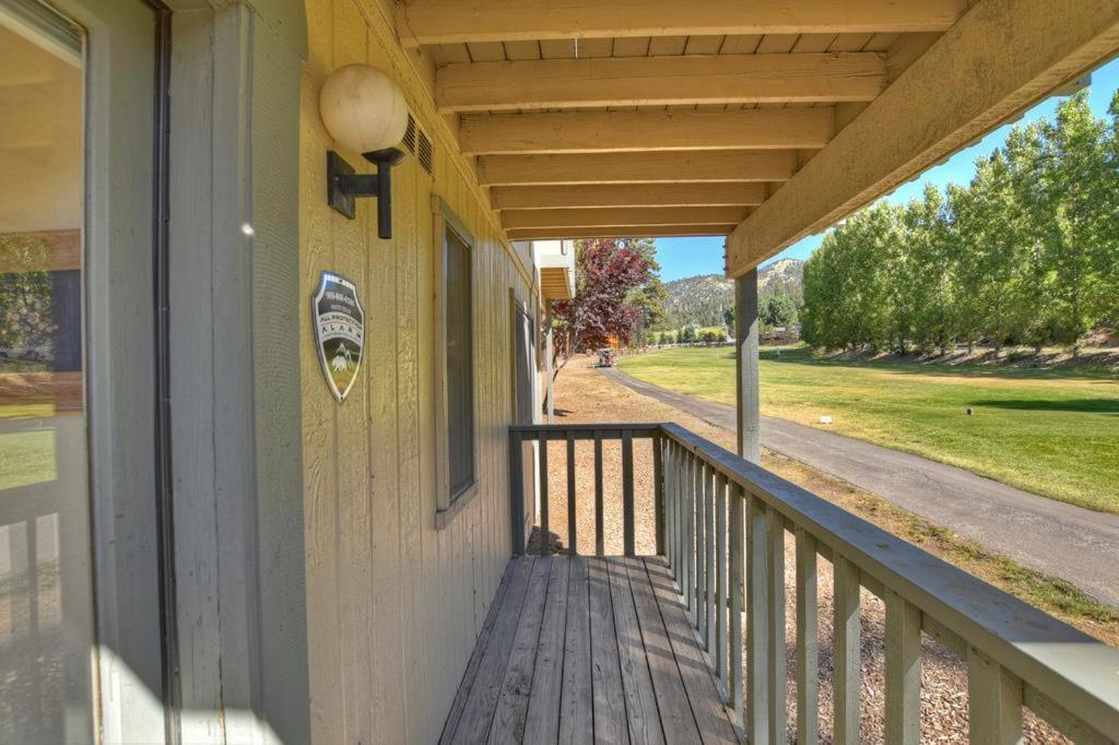079 - Golf And Ski Big Bear Lake Luaran gambar